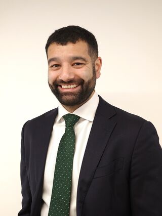 Ollie Subhedar headshot