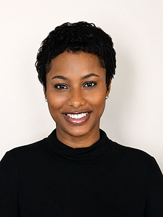 Toun Cole headshot